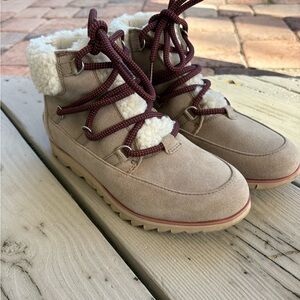 Sorel Harlow Lace Cozy boot